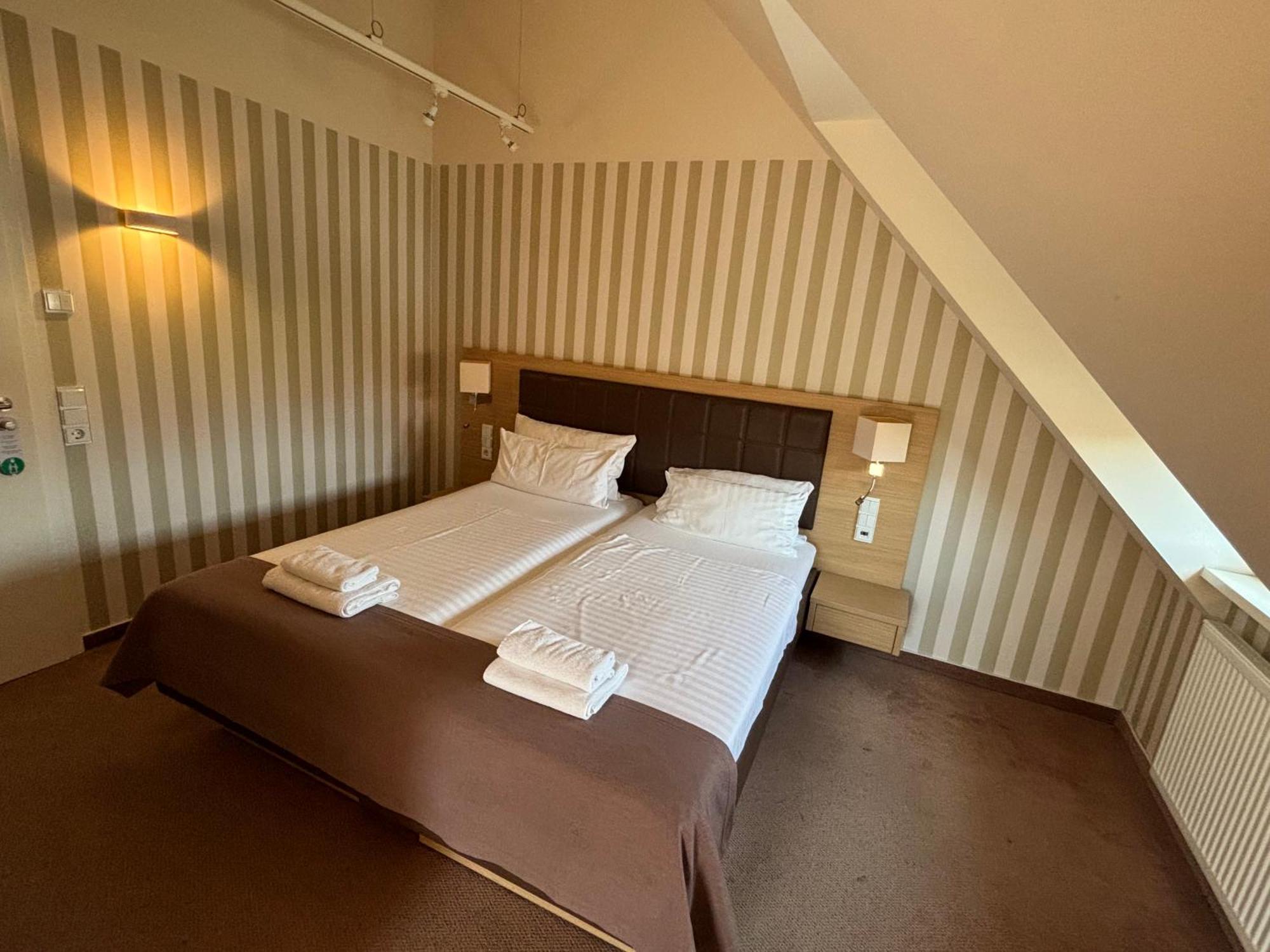 Hotel Ortel Gmbh Besigheim Kültér fotó